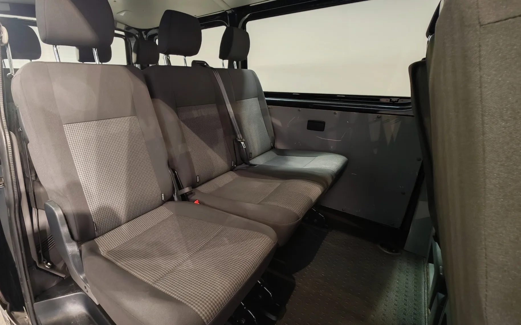 Zunanja slika - VW Transporter - T6 2.0TDI - 14