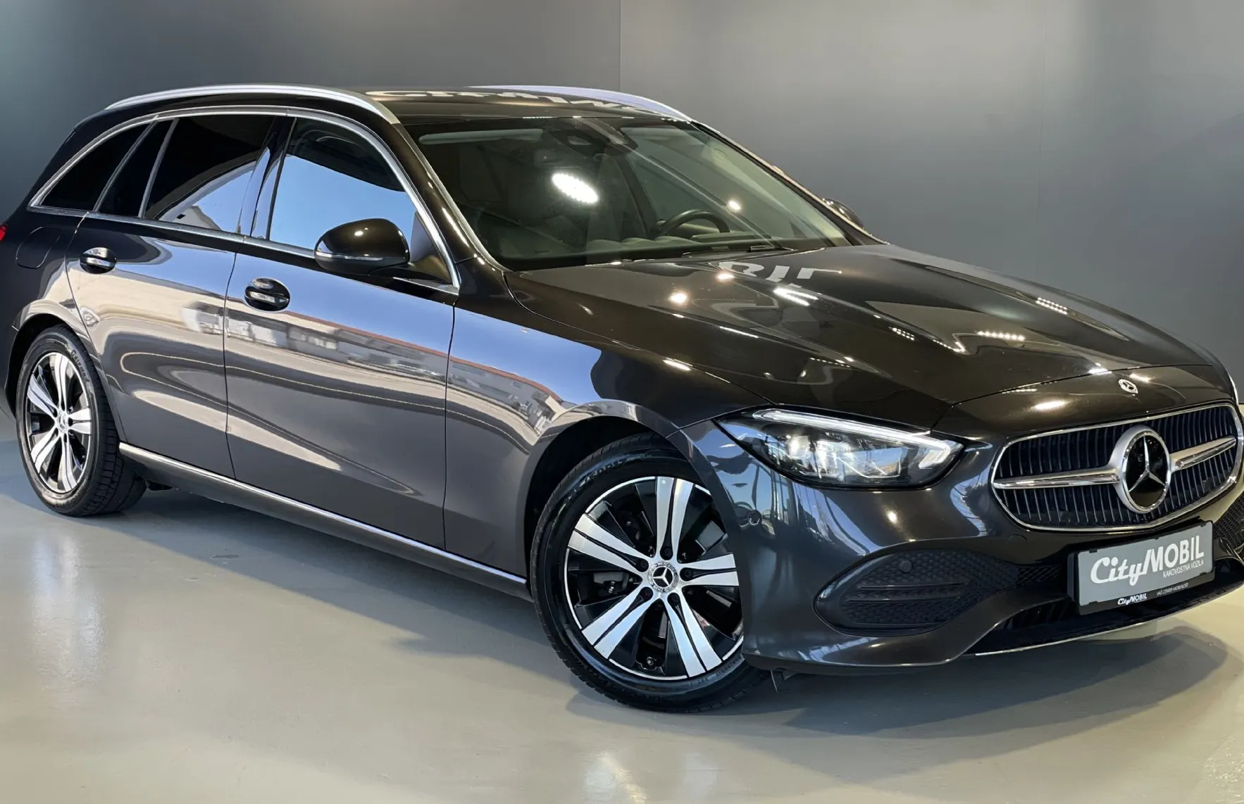 Zunanja slika - Mercedes-Benz C-Razred - NAVI-RADAR-LANE-LED-USNJE-AMBIENT-ALU-KAMERA - 3