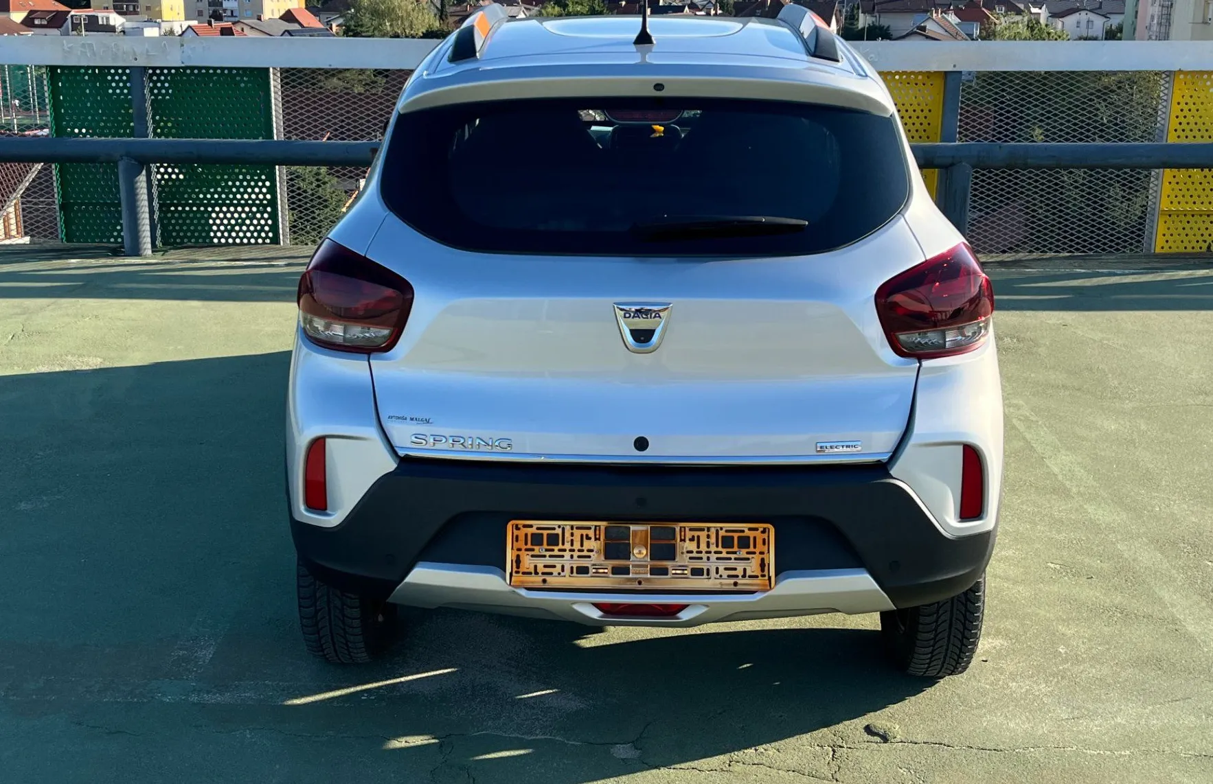 Zunanja slika - Dacia Spring - 1. LASTNICA. VZR.KAM. 2X PDC. NAVI. LED - 6