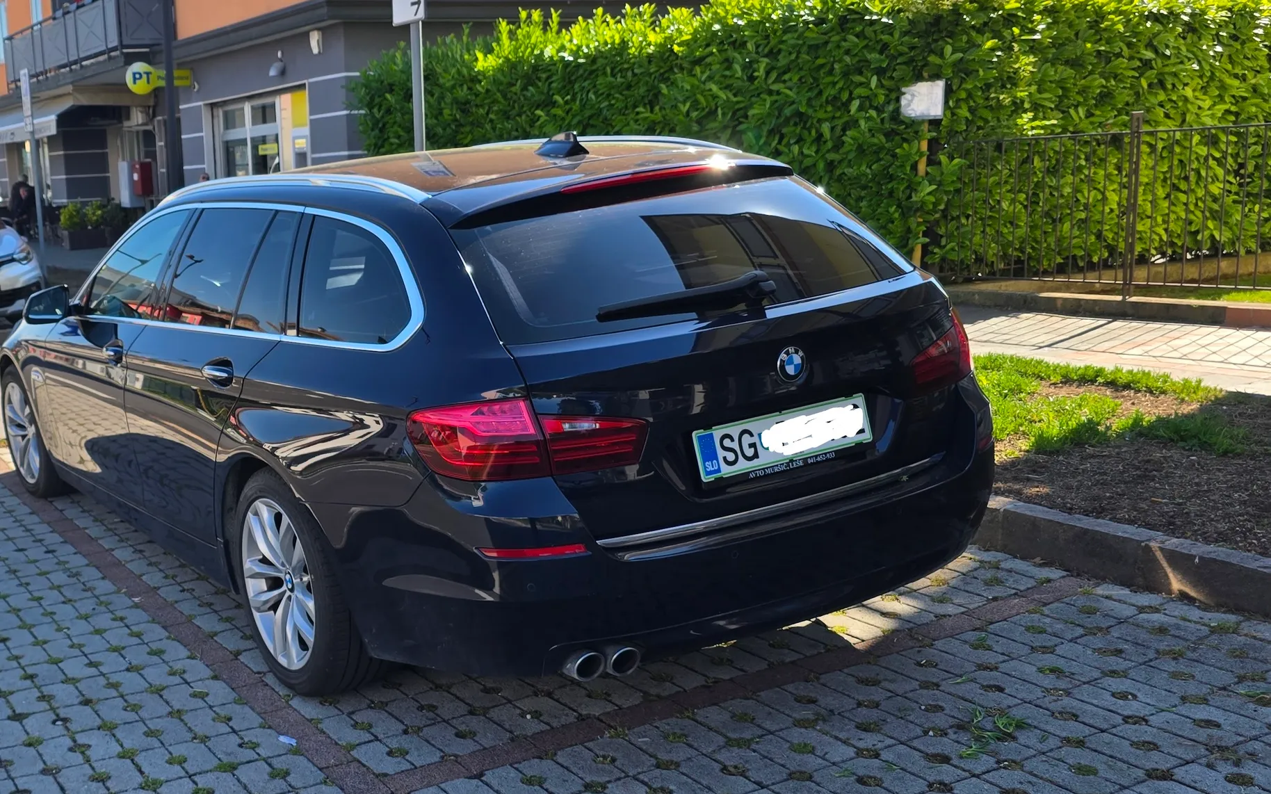Zunanja slika - BMW Serija 5 - 530 d LUXURY - 6