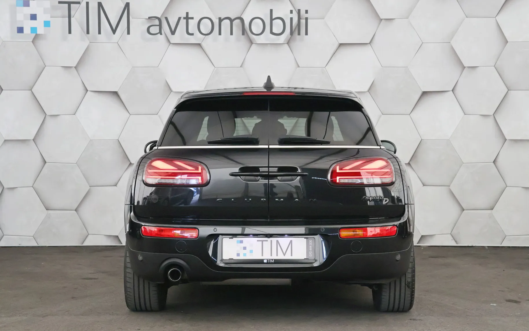 Zunanja slika - MINI Clubman Cooper D - 2.0d Aut 150KM Essential Trim - 6