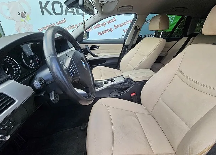 Zunanja slika - BMW Serija 3 - Touring: 318D ALU PLATIŠČA-NAVIGACIJA-PDC-USNJE - 11