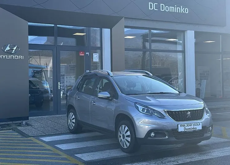 Zunanja slika - Peugeot 2008 - 1.2 PureTech - 1.LASTNIK - VLEČNA KLJUKA - 1