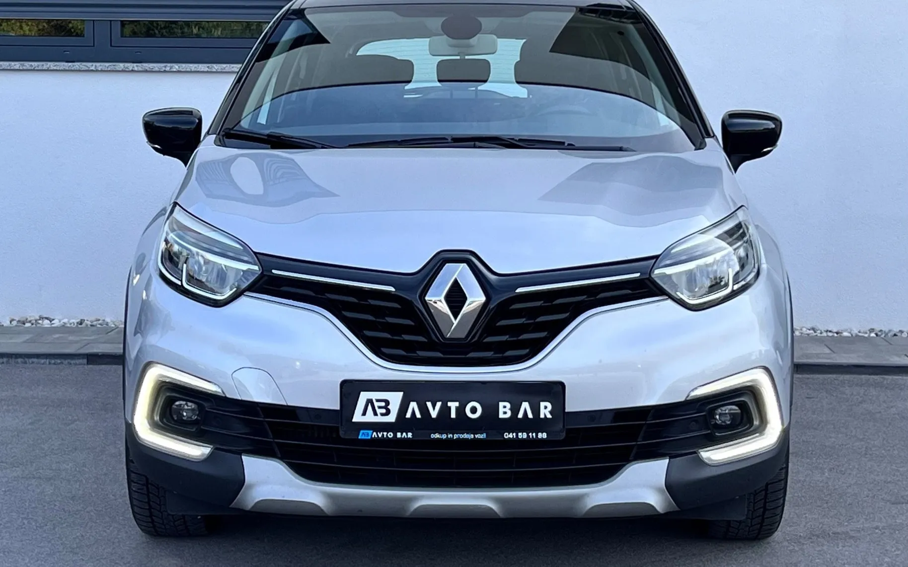 Zunanja slika - Renault Captur - TCe+1.LAST+SLO+LED+NAVI+ALU+KEMERA - 2