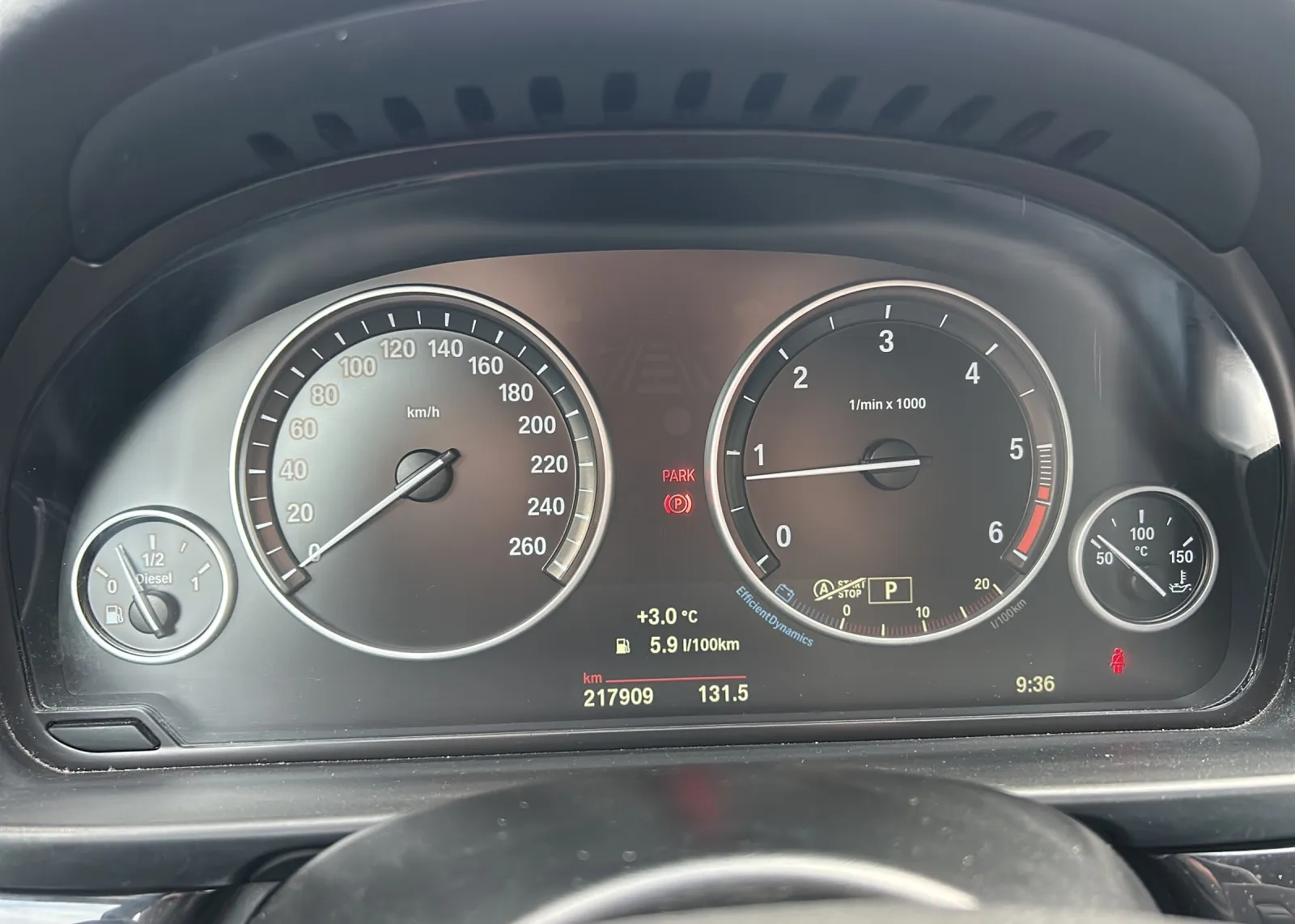Zunanja slika - BMW serija 5 Touring - Serija 5 520d touring Avt. - 12