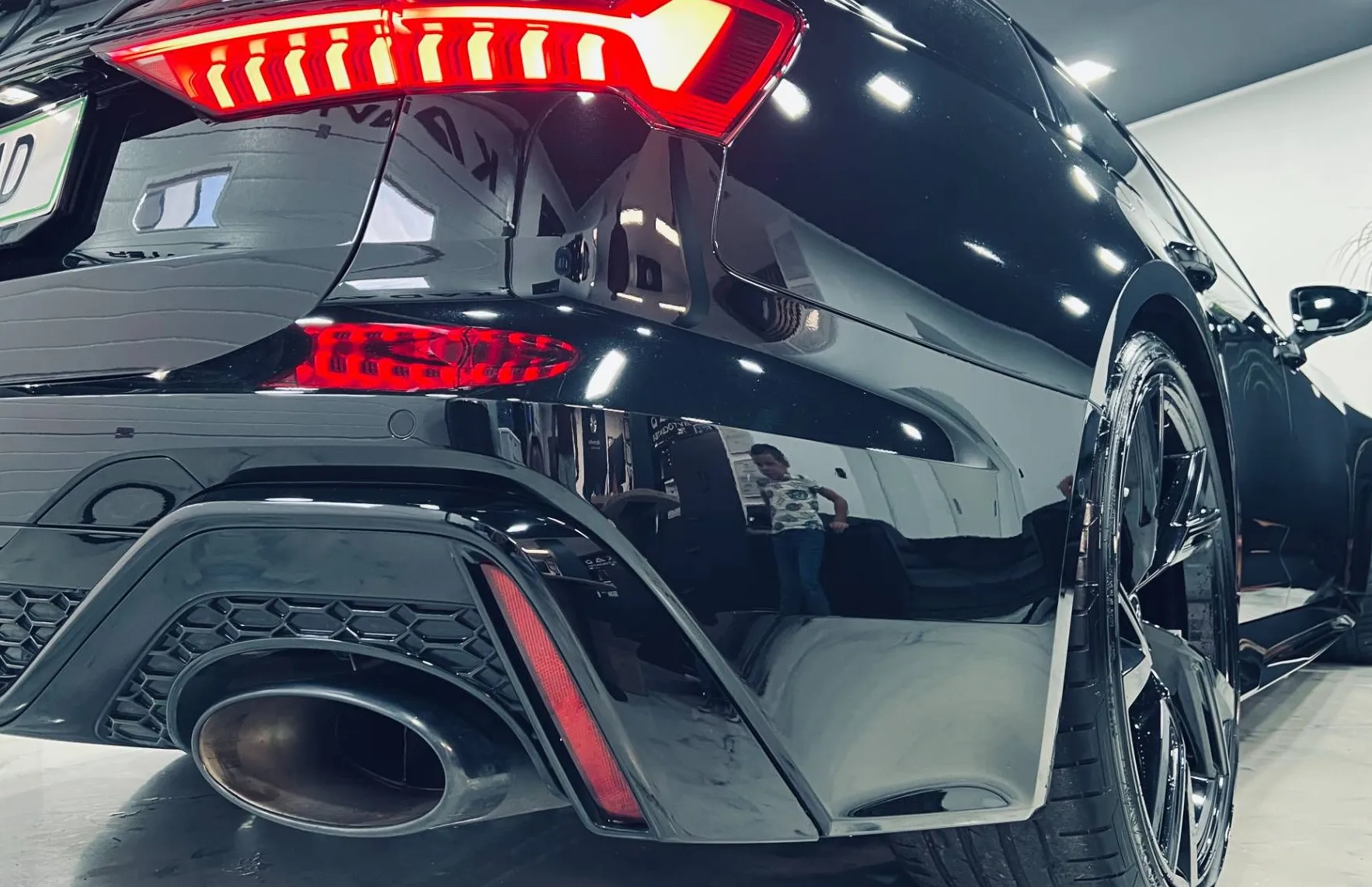 Zunanja slika - Audi RS6  - Avant Perform.TFSI quattro tiptronic 463kW... - 16
