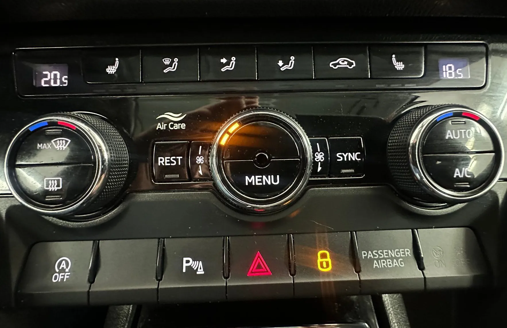 Zunanja slika - Škoda Kodiaq - 2.0 TDI 110kW DSG.NEMŠKI.LED.NAVI.GRE.SEDEŽEV. - 16