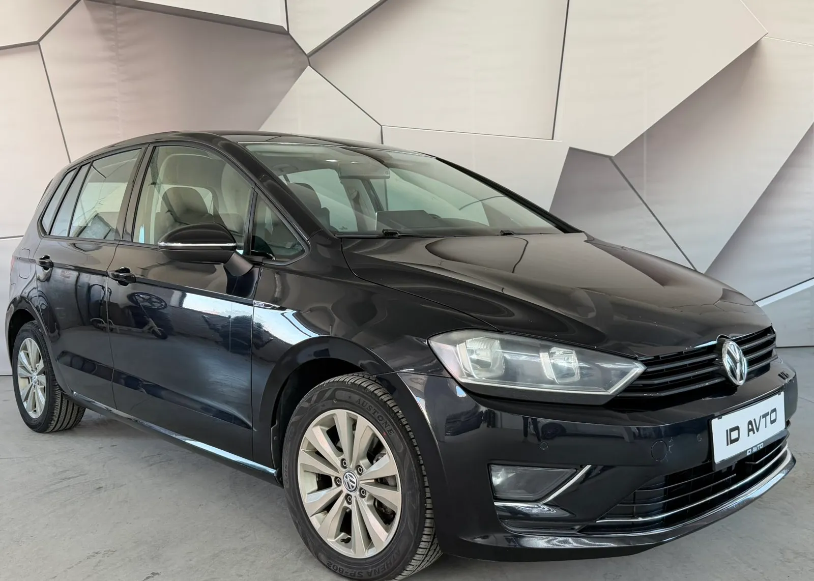 Zunanja slika - Volkswagen Golf - Sportsvan 1,6 TDI BMT Highline - 1