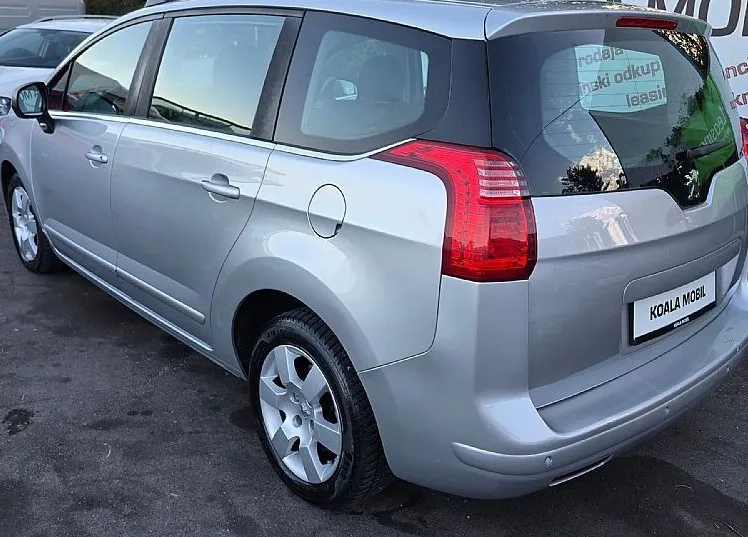 Zunanja slika - Peugeot 5008 - ACCESS 1.6 HDI 115 FAP AVT. NAVI-ALU-PDC - 6