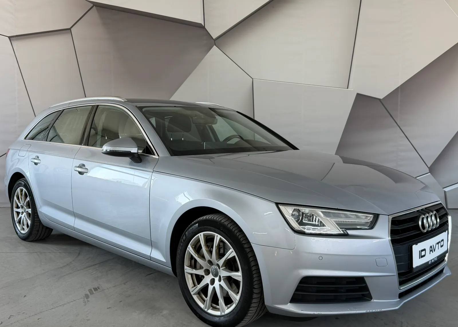 Zunanja slika - Audi A4 - Avant 2,0 TDI Sport S tronic - 1