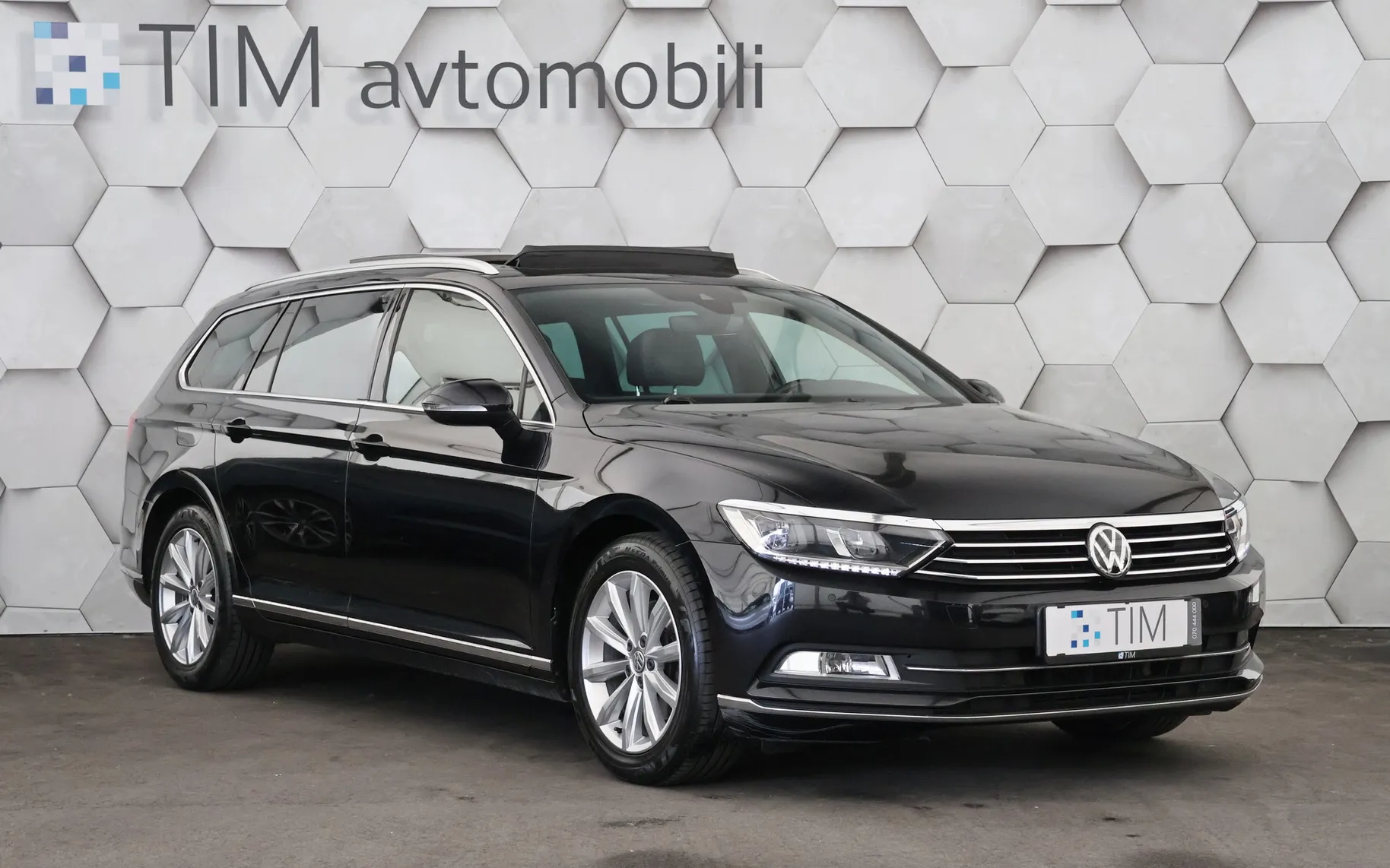 Zunanja slika - Volkswagen Passat - 1.5 TSI DSG Highline 150KM - 2