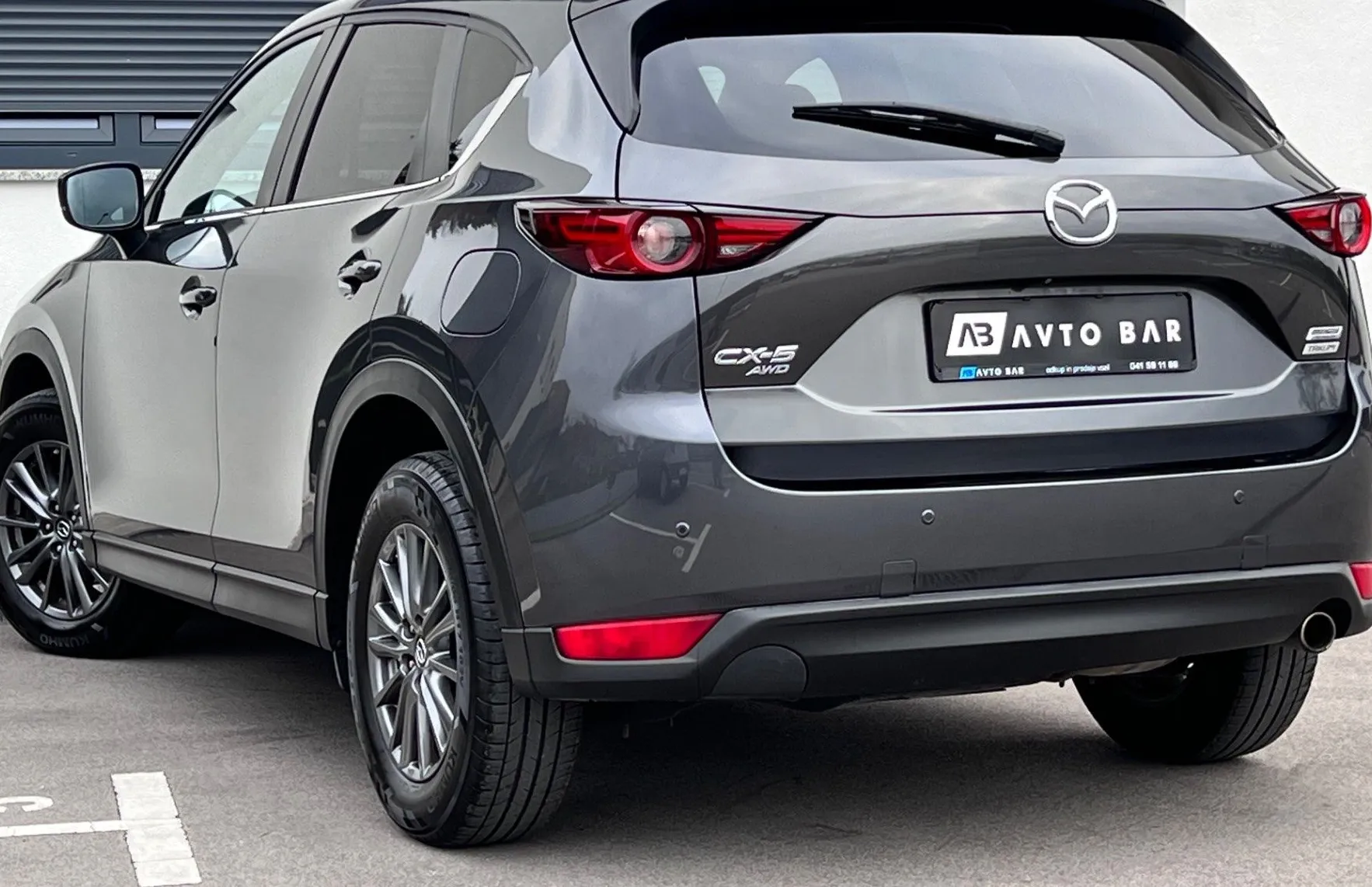 Zunanja slika - Mazda CX-5 - 2.2 CD+TAKUMI+4WD+1.LAST+SLO+NAVI+HEAD UP - 8