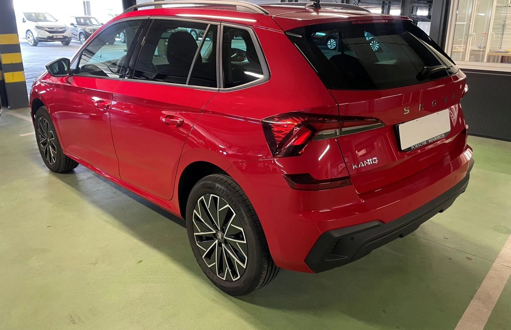 Zunanja slika - Škoda Kamiq - 1.0 TSI Selection DSG - 4