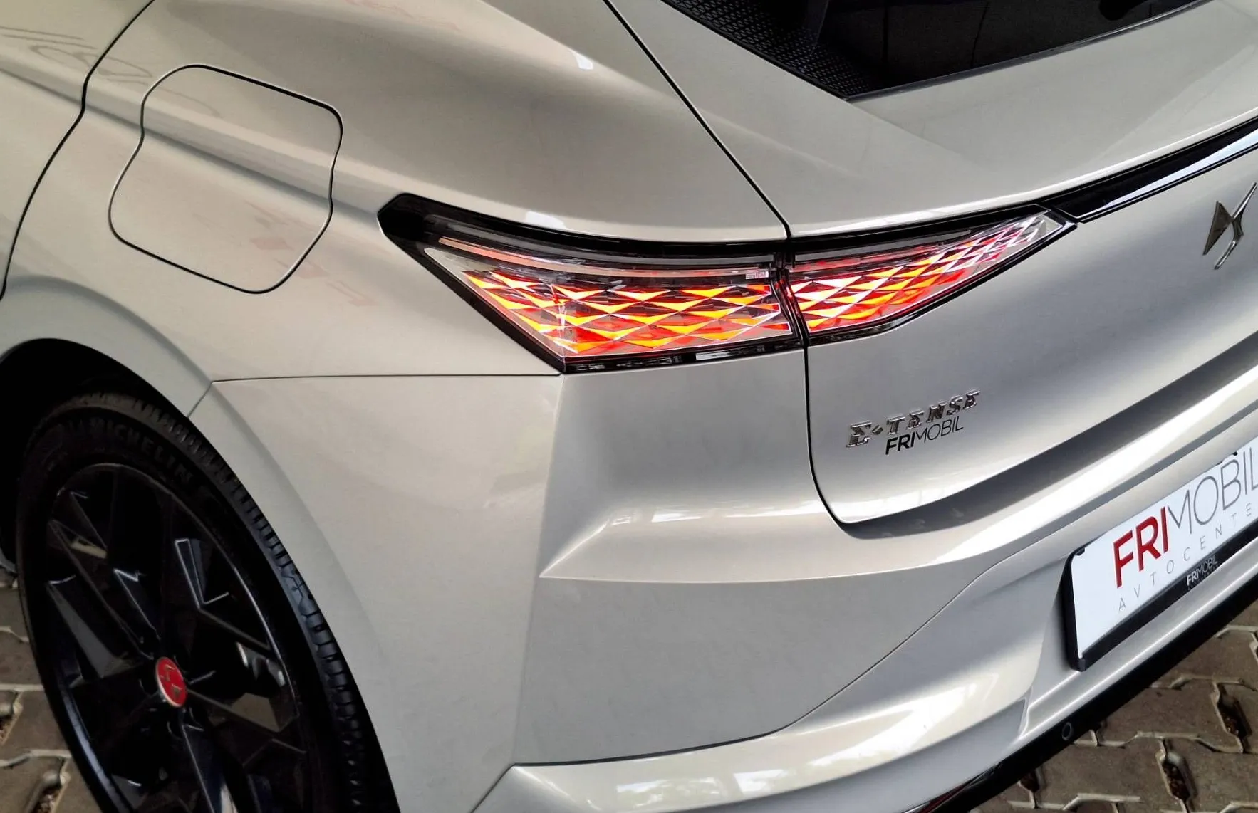 Zunanja slika - DS DS 4 - E-Tense 225 Performance Line•KAM360•HUD•PANO•ACC• - 9