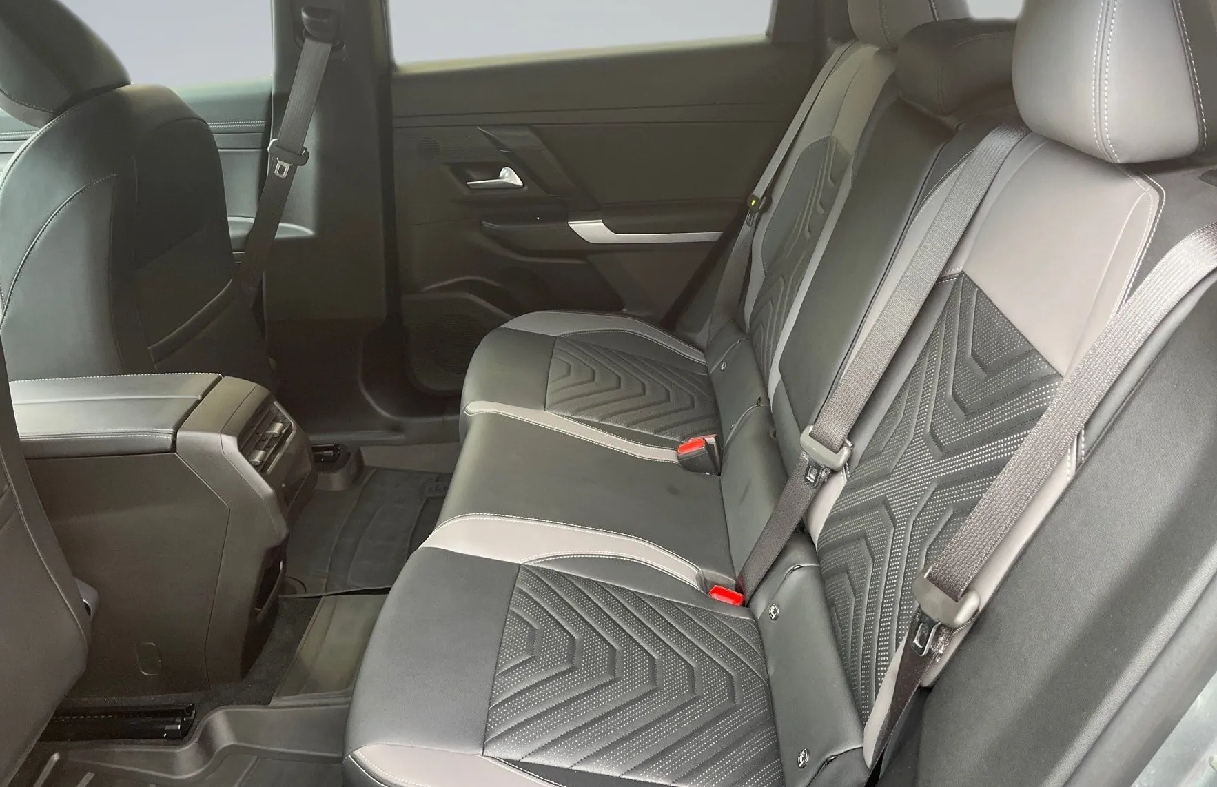 Zunanja slika - Jeep Compass - 1.2 e-Hybrid DCT6 145 First Edition - 11