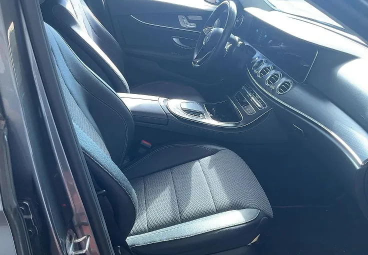 Zunanja slika - Mercedes-Benz E-Razred - 220d Avantgarde LED+ALU+DISTRONIC+KAMERA+AGILITY - 4