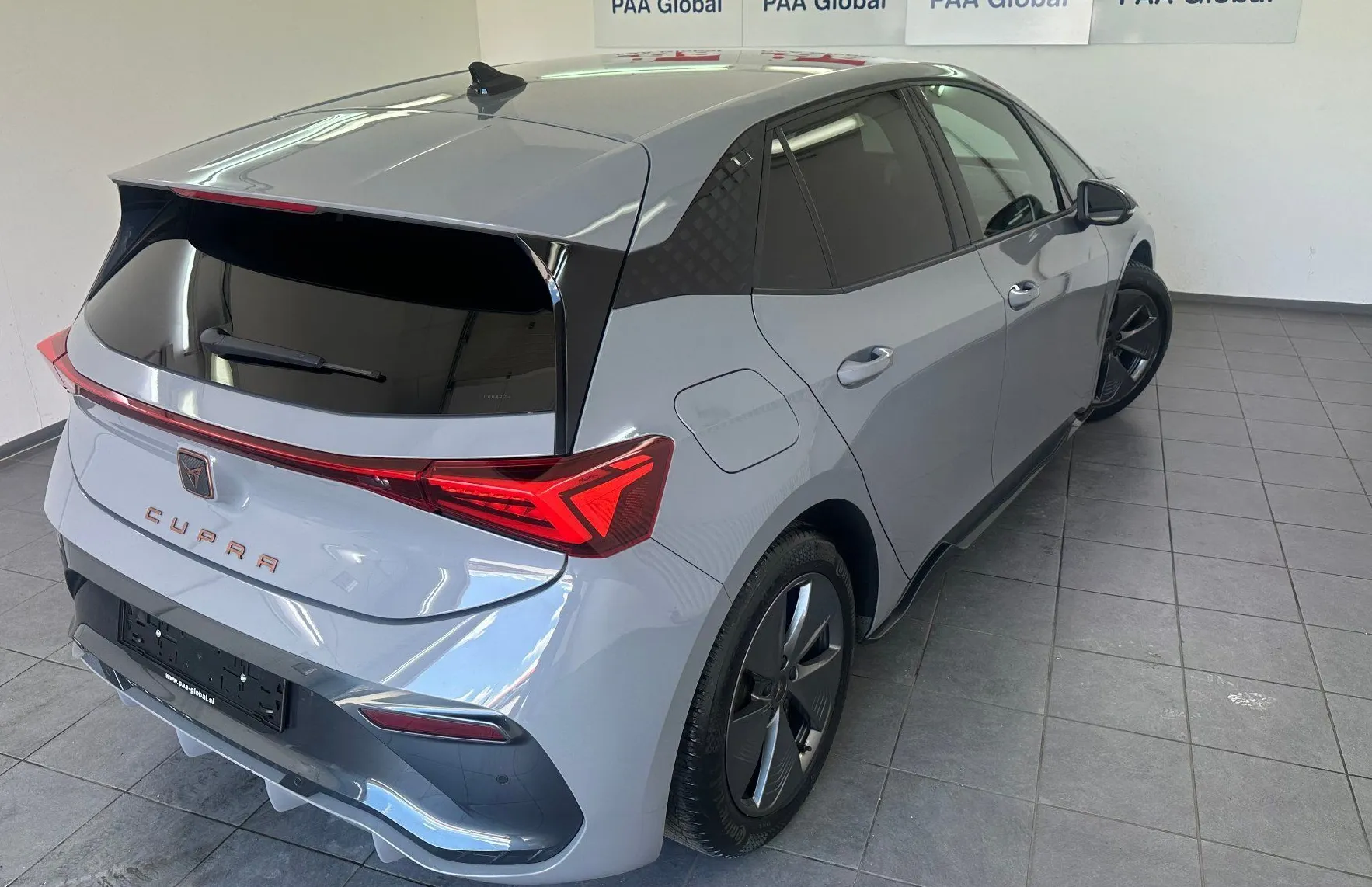 Zunanja slika - Cupra Born - 150kW-62 KW BATERIJA.KAMERA.NAVI.ALKANTARA.ACC.TOP - 4