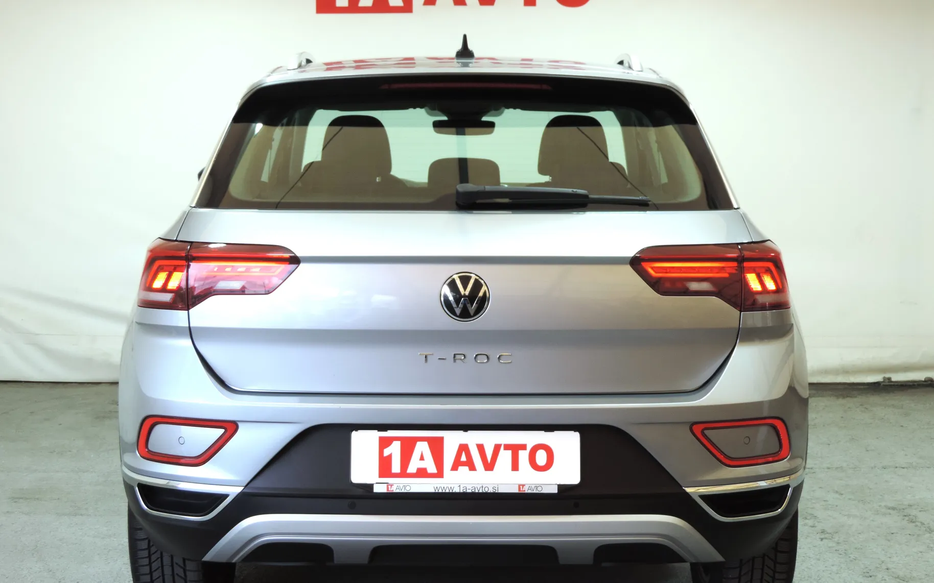 Zunanja slika - Volkswagen T-Roc - 1.5 TSI BMT Style DSG ACC-LED-KAMERA - 7