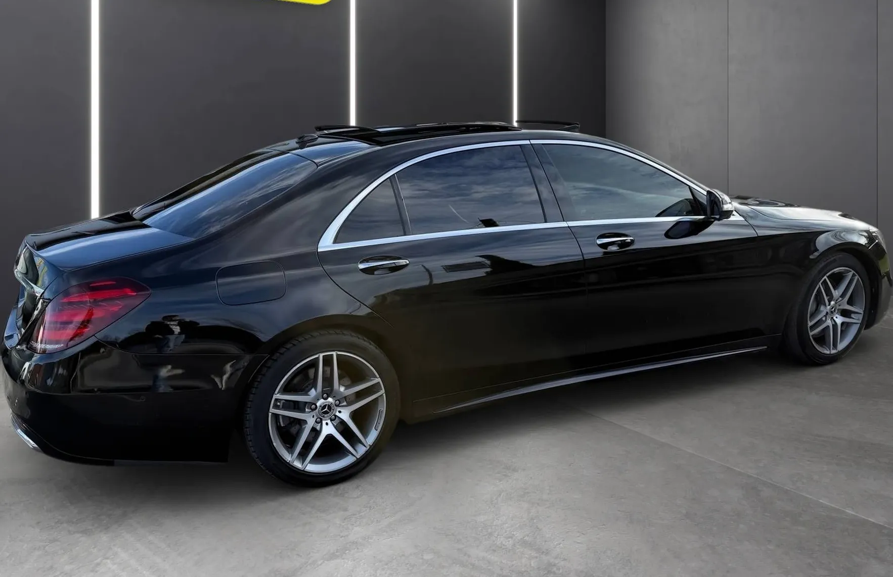 Zunanja slika - Mercedes-Benz S-Razred - 350d LONG AMG LINE MULTIBEAM 360KAM PANO PDC TOP.. - 9