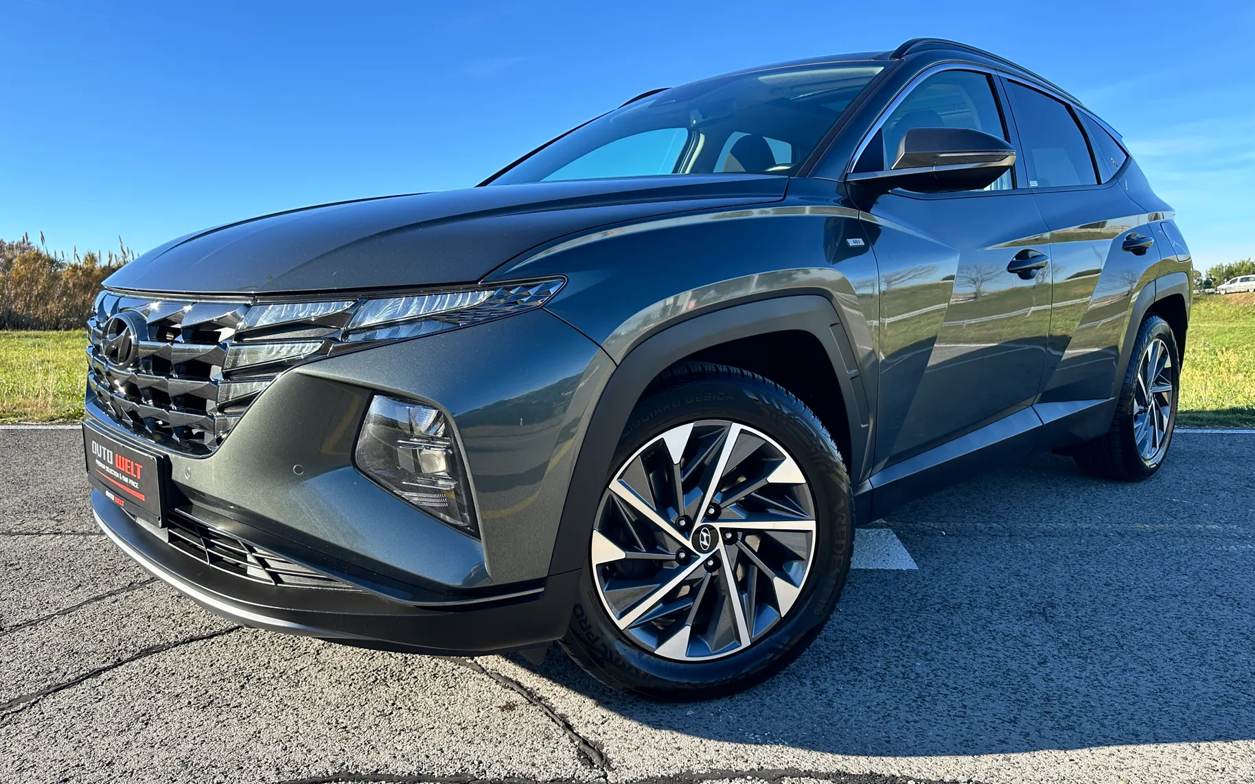 Zunanja slika - Hyundai Tucson - 1.6 CRDi PREMIUM 4WD-PANO-KAM-ACC-MOTOR U OKVARI - 1