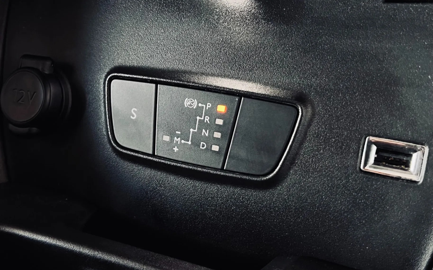 Zunanja slika - Citroën C3 - Aircross 1,2 PureTech 130 Shine Avt. - 18