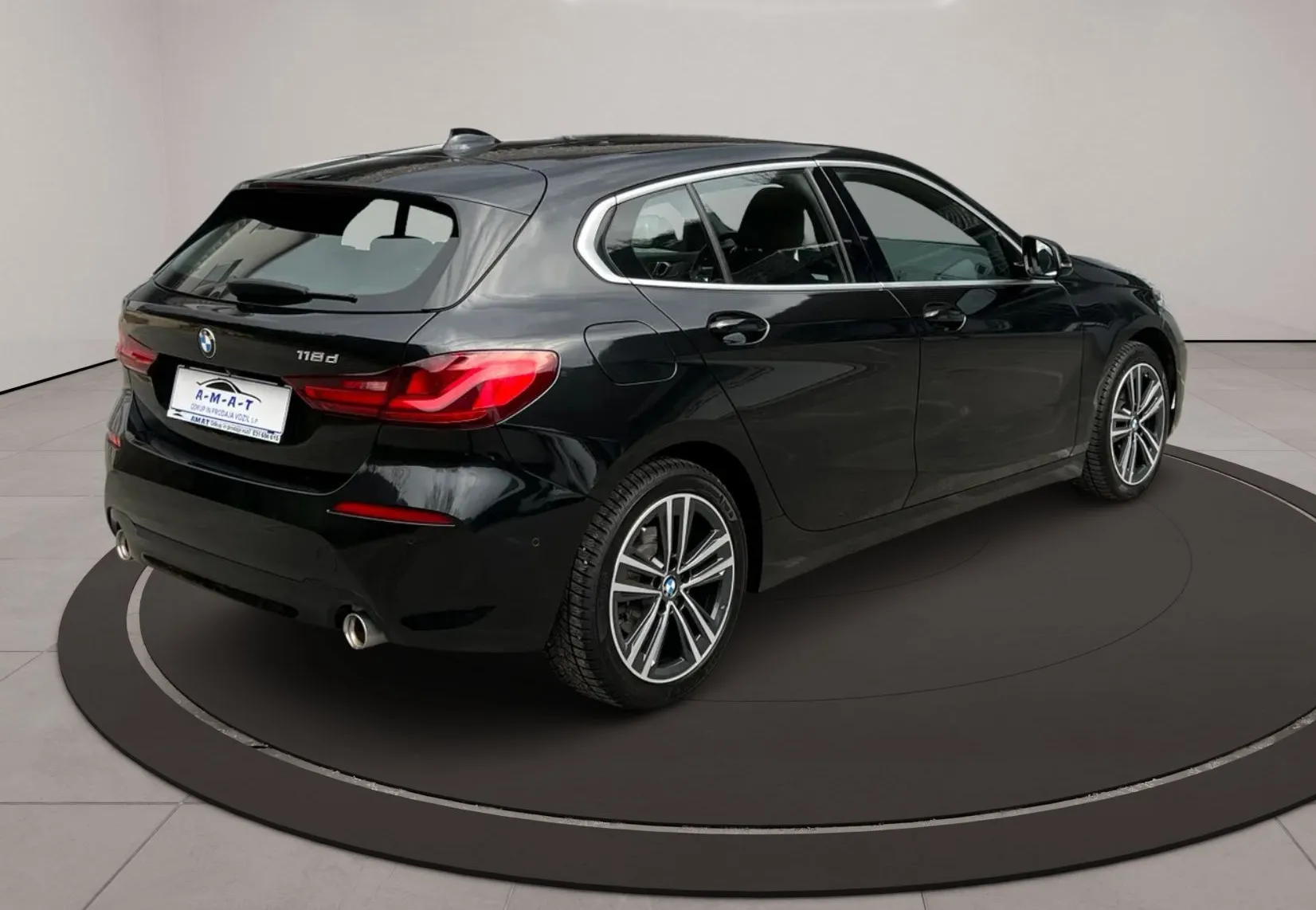Zunanja slika - BMW Serija 1 - : 118d 1 letna garancija znana zgodovina kamera led - 5