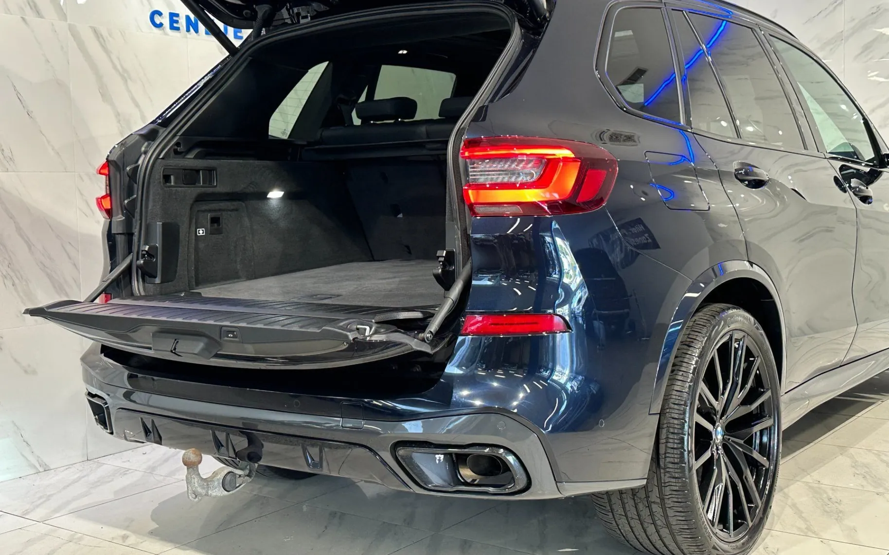 Notranja slika - BMW serija X5: - xD30d|M|Laser|Pano|ACC|360K|HUD|Kljuka|Harman|R2 - 7