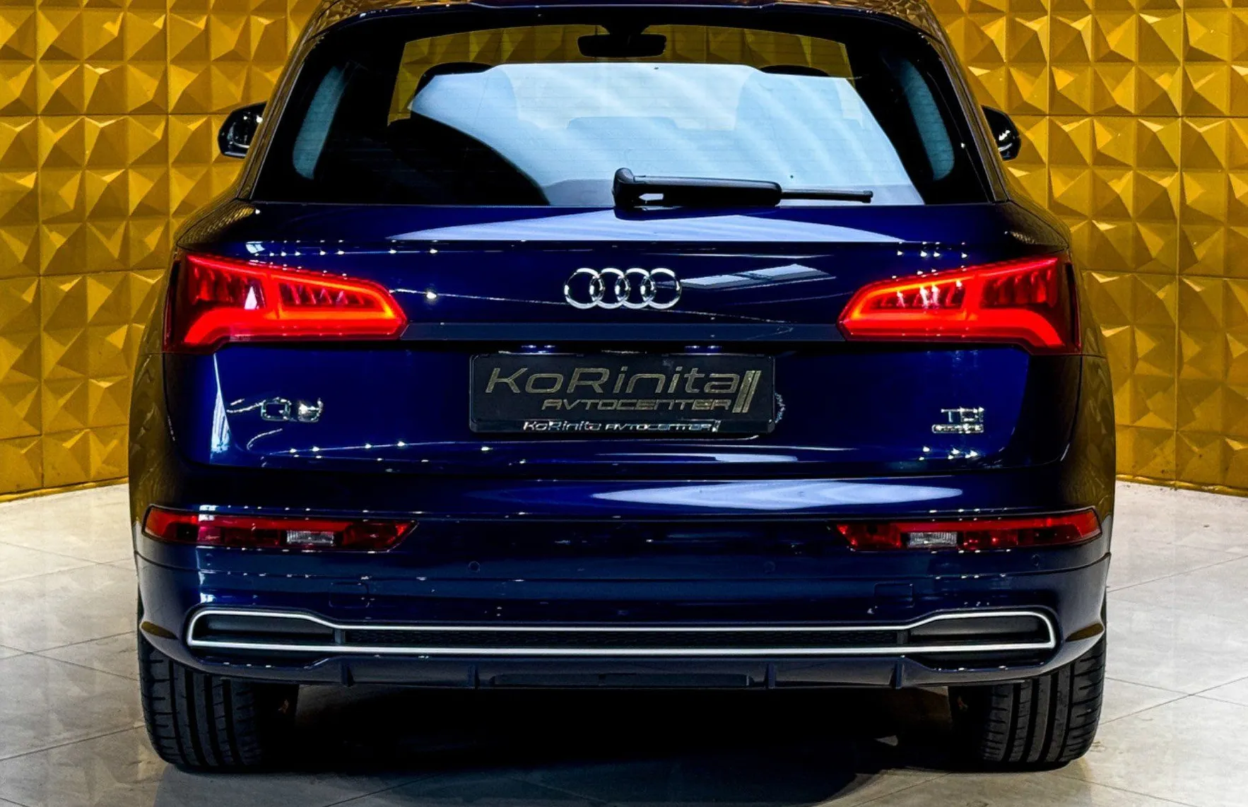 Zunanja slika - Audi Q5 - 2.0 TDI Quattro AUT. S Line-VIRTUAL-MATRIX-GRETJE - 9
