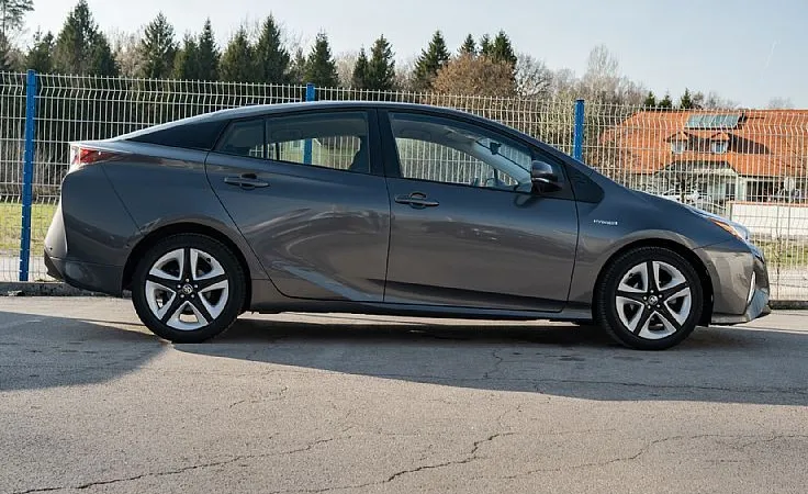 Zunanja slika - Toyota Prius - 1.8 VVT-i Hybrid-JBL-KAMERA-ACC-KEYLESS - 4