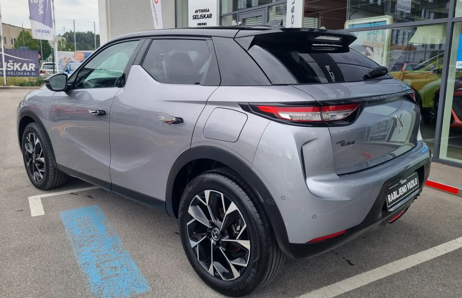 Zunanja slika - DS DS 3 - 1.2 MHEV Étoile Avtomatik - SAMO 17.423KM - 6