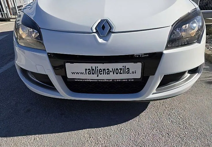 Zunanja slika - Renault Mégane - Megane Dynamique 1.6 16V LEPA KOMBINACIJA VOZILA - 2