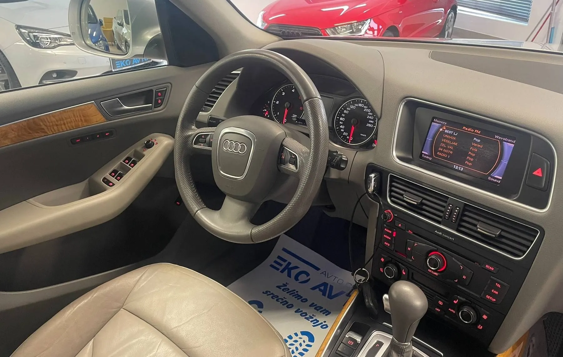 Notranja slika - Audi Q5 - 3.0 TDI quattro S tronic FINANCIRANJE BREZ POLOGA. - 12