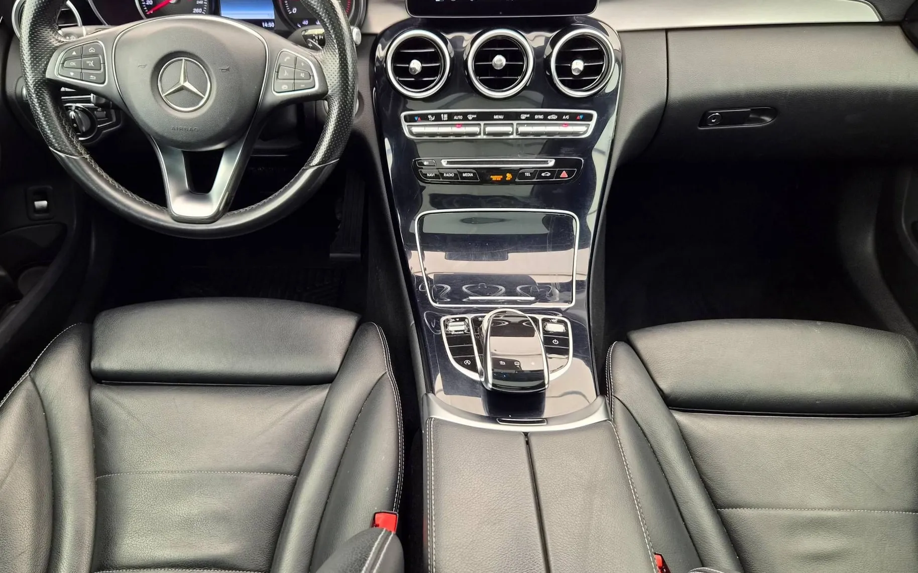 Zunanja slika - Mercedes-Benz C-Razred - 220D-EXCLUSIVE-PANORAMA-18COL-360KAMERE-USNJE-... - 6