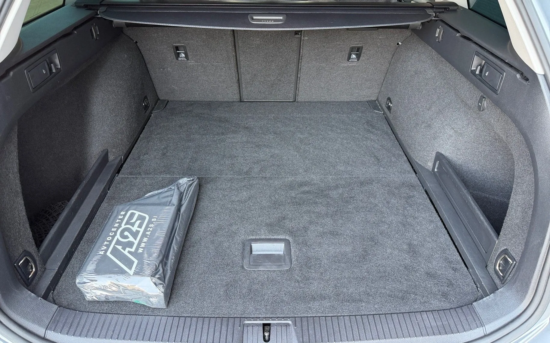 Notranja slika - Volkswagen Passat Variant - 2.0 TDI BMT SCR Business DSG-LED-ACC-PDC-Vz.kamera - 12