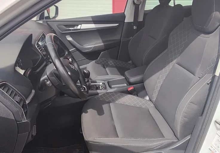 Zunanja slika - Škoda Karoq - 1.5 TSI ACT Ambition -45- - 5