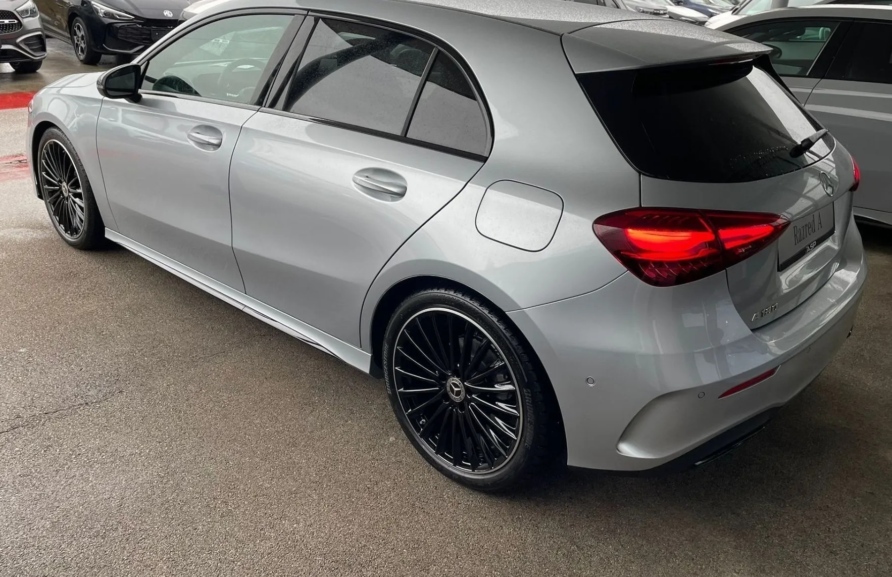 Zunanja slika - Mercedes-Benz A-Razred - A 180 AMG Line Edition - 4