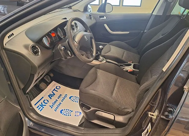 Zunanja slika - Peugeot 308 - 1.6 HDI LED-NAVI-TV-AUT. KLIMA-KREDIT BREZ POLOG - 9