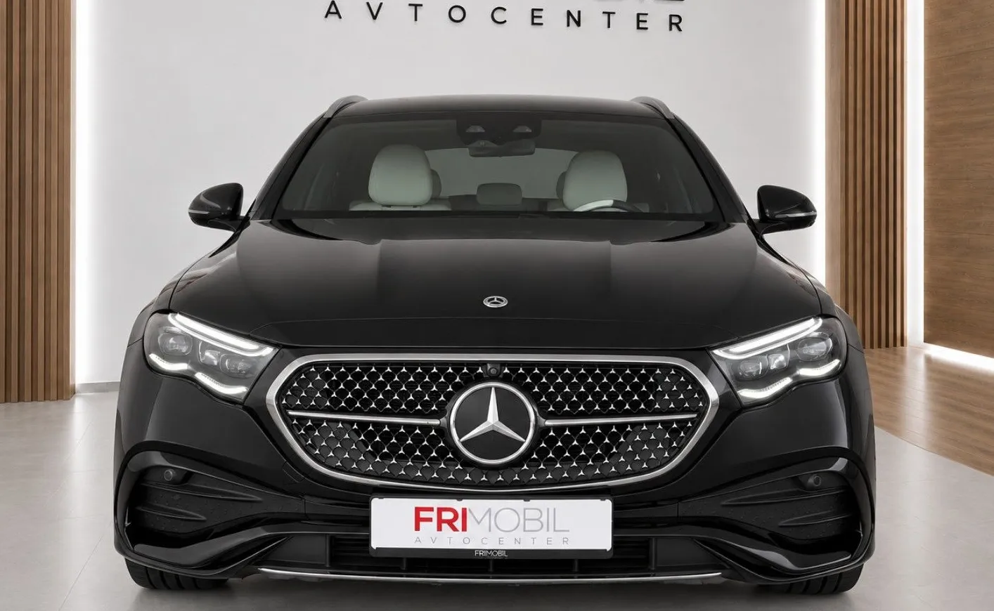 Zunanja slika - Mercedes-Benz E-Razred - E 220d 4MATIC AMG Line•AIR•KAM360•AMBIENT•MEMORY• - 5
