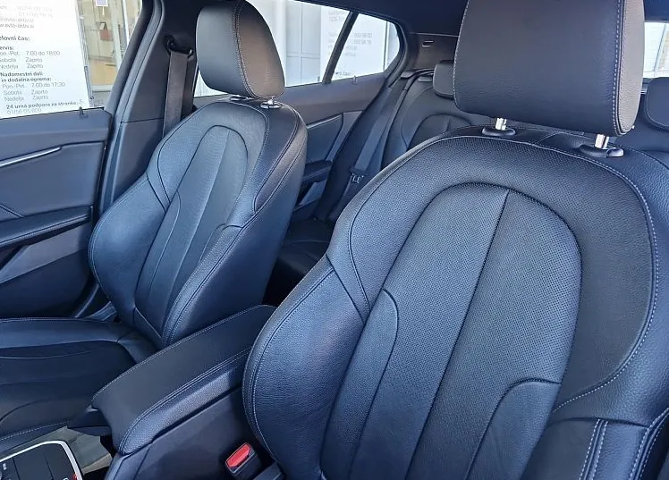 Zunanja slika - BMW Serija 1 - : 118i M PAKET - 10