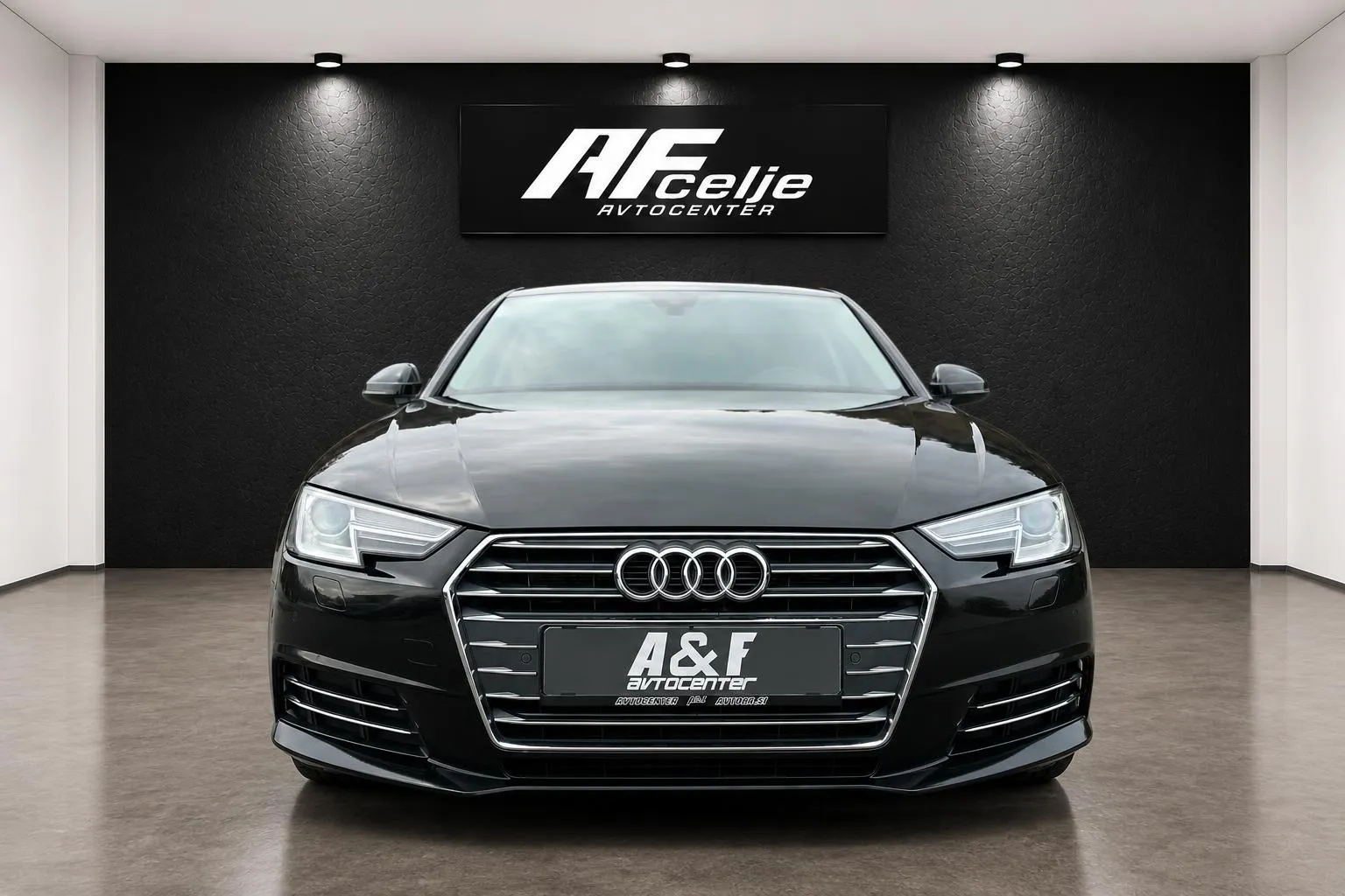 Zunanja slika - Audi A4 - 2.0 TDI-S LINE-XENON+LED-NAVI-LIZING ZA TUJCE- - 2