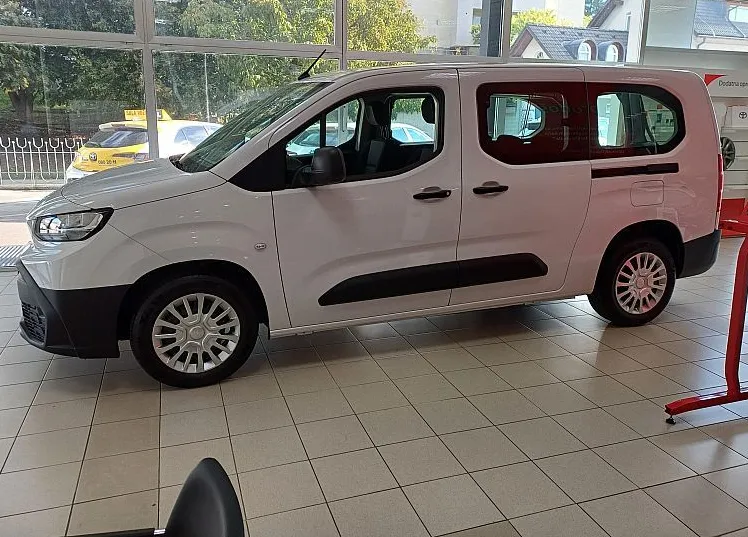 Zunanja slika - Toyota Proace - City Verso 1.2 P S S Shuttle 81kW Long - 2