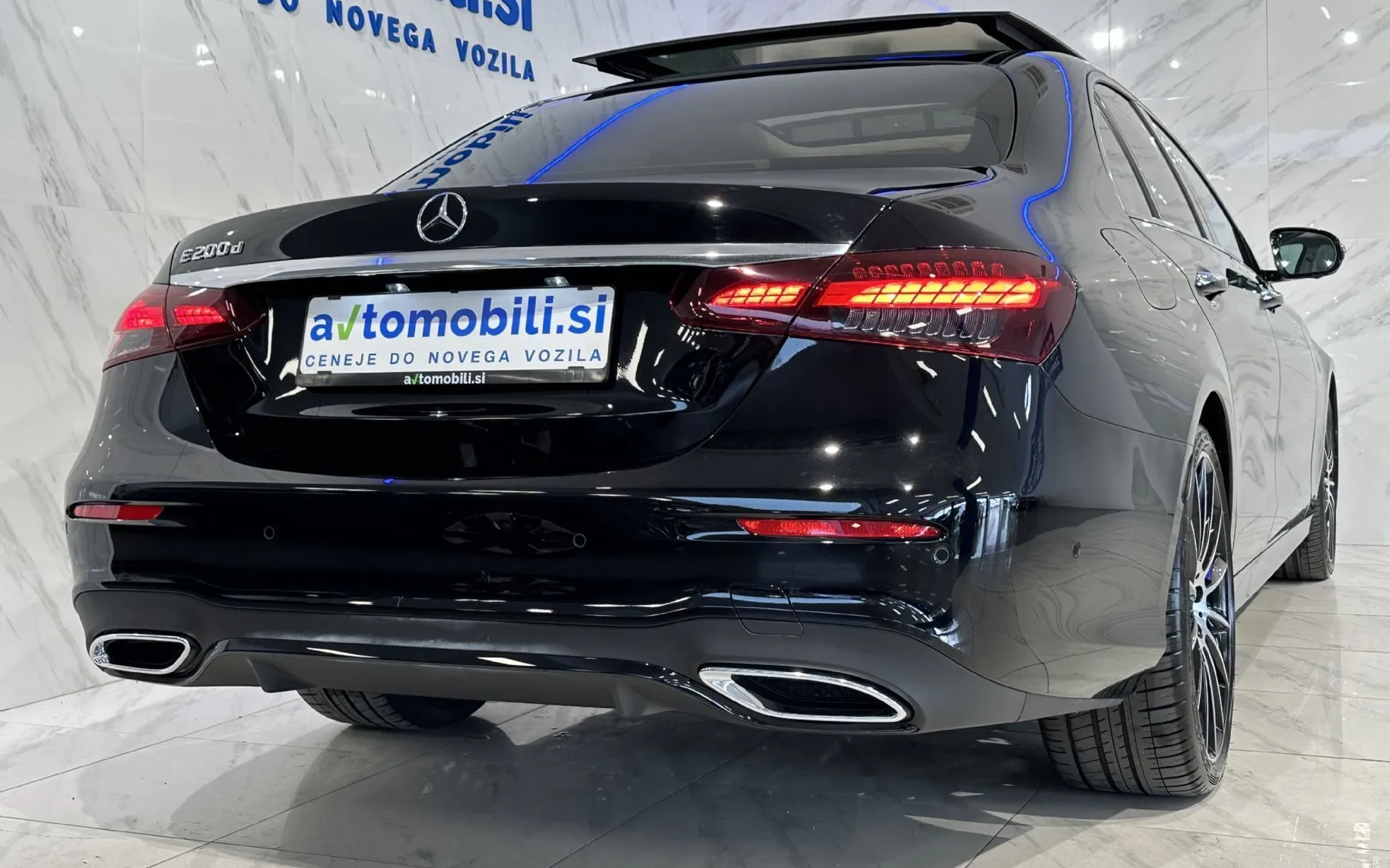 Zunanja slika - Mercedes-Benz E-Razred - 200d|AMG|Pano|SoftC|HUD|Designo|Hlajenje|360K|Burm - 6