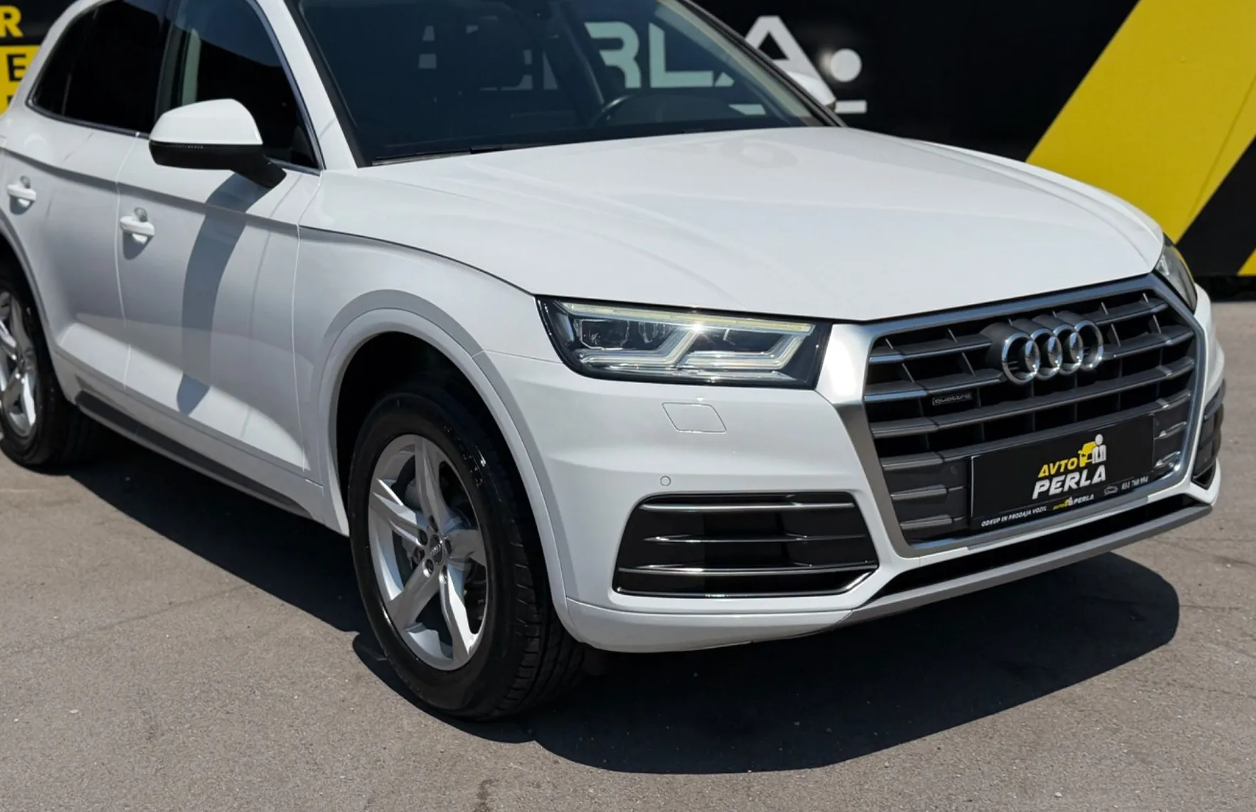 Zunanja slika - Audi Q5 - quattro 2.0 TDI S tronic-MATRIX-NAVI-ALU-ACC- - 3