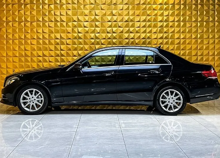 Zunanja slika - Mercedes-Benz E-Razred - E 200 CDI AUT.-NAVI.-TEMP.-F1-BREZ POLOGA... - 6