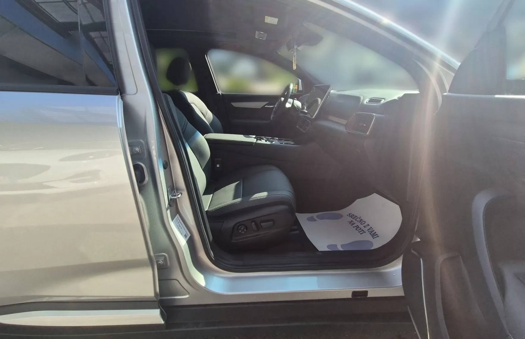 Zunanja slika - Vinfast VF8 - PLUS 87.7kWh 408PS AWD-GRATIS POLNILNICA 22KW - 15