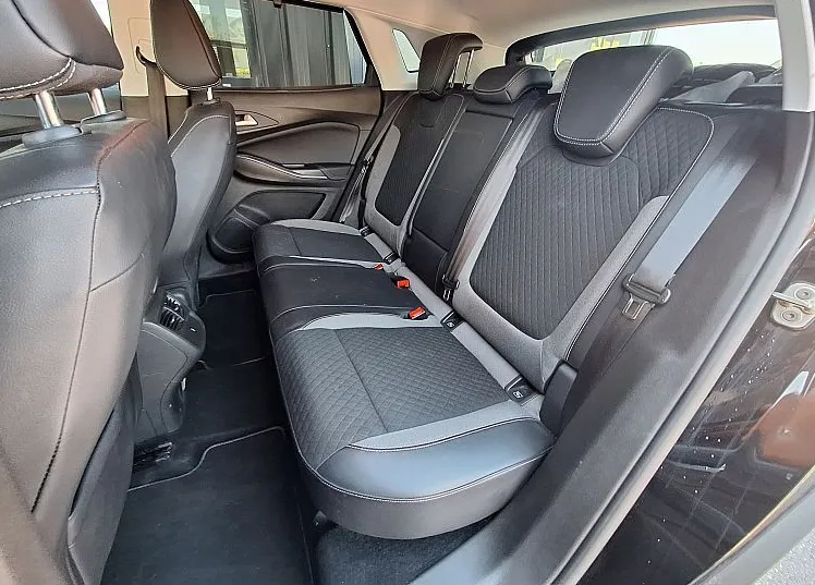 Zunanja slika - Opel Grandland X - 1.2 TURBO 96KW INNOVATION - 9