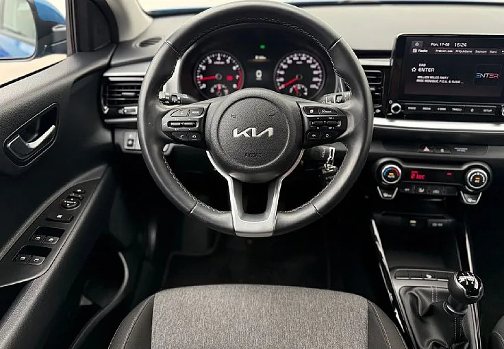Zunanja slika - KIA Stonic - 1.2 DPI LX SLO-1.LASTNIK SAMO 29.000KM - 8
