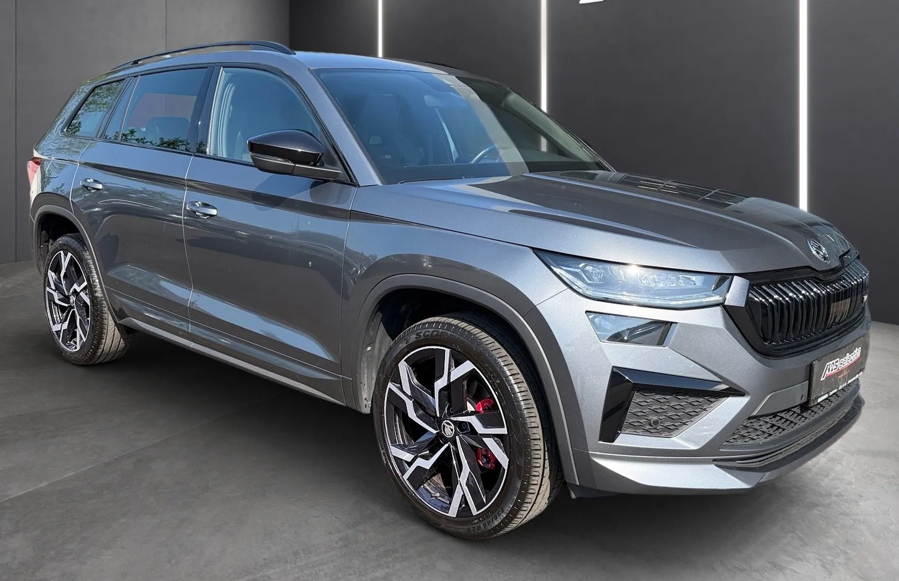 Zunanja slika - Škoda Kodiaq - 4x4 2.0 TSI RS DSG - 2