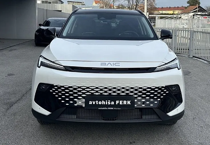 Zunanja slika - Baic X55 - - ZALOGA - 2