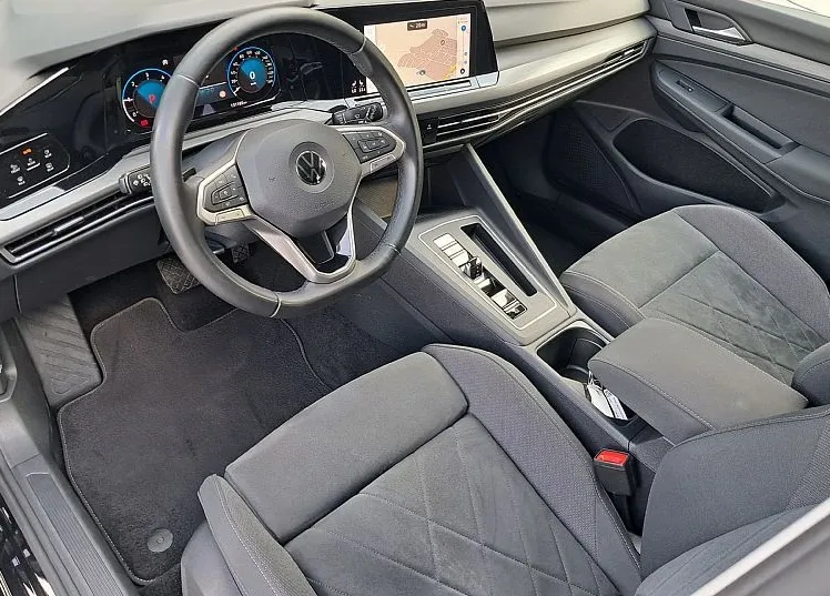 Zunanja slika - VW Golf - Variant .2.0 TDI Style 110kW  150  DSG - 7